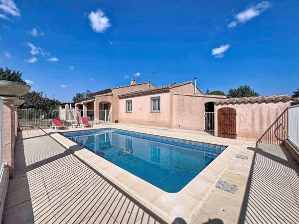Vente                                                      Maison
                        
                     6 pièces                      140 m2                     à Trets
