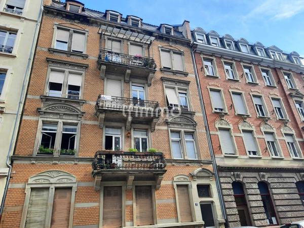 Appartement bourgeois 6 pcs-128m²- balcon-parquet