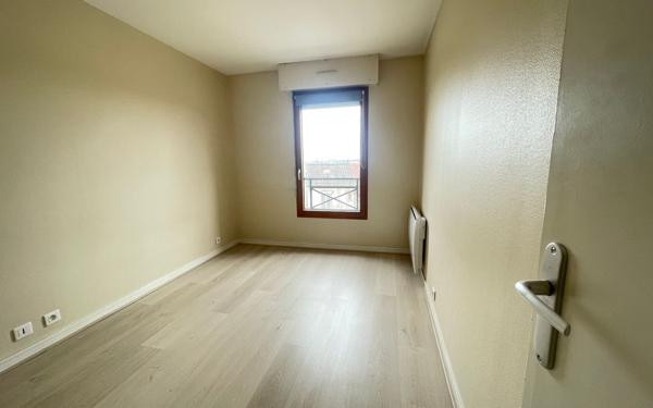 Appartement à louer    2 pièces • 54,72 m2 Nogent-sur-Marne