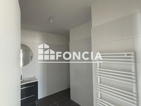 Location Appartement 5 pièces 126.4 m² - Clichy 92110