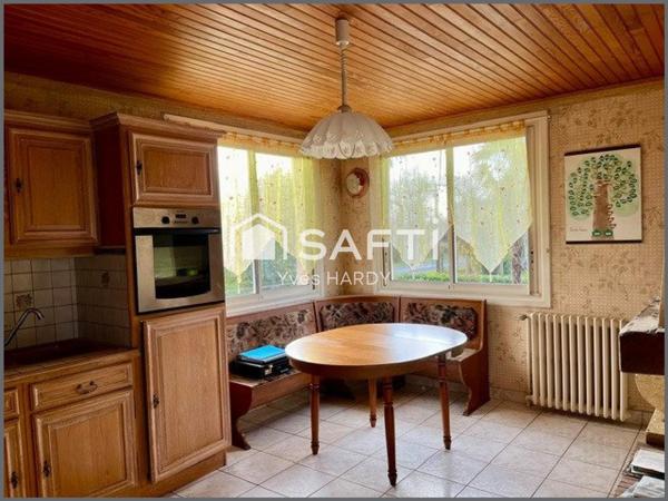 Proche Les Herbiers. Les Landes Genusson. Beaux volumes. Vaste Terrain.