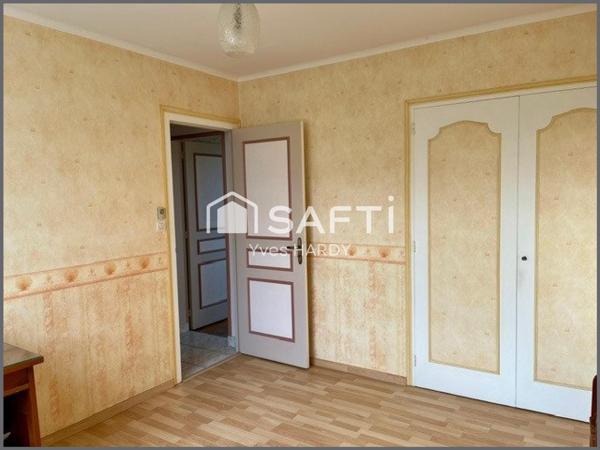 Proche Les Herbiers. Les Landes Genusson. Beaux volumes. Vaste Terrain.