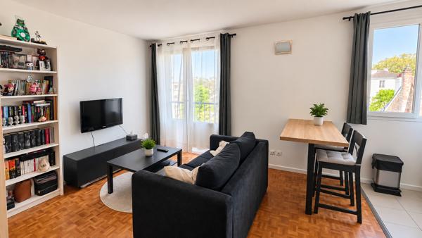 Le Vesinet - Appartement d'environ 28 m² avec espace nuit Le vesinet