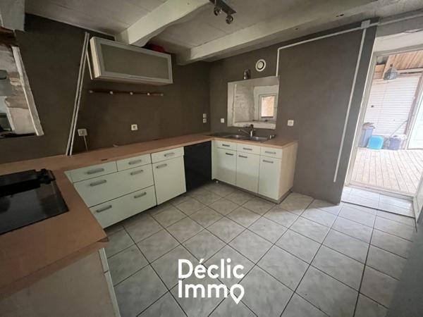 Vente maison Saint sauvant, 160m² 6 pièces 133 750€ Vienne