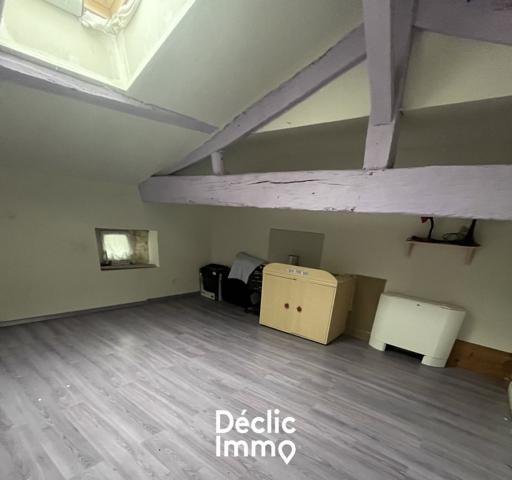 Vente maison Saint sauvant, 160m² 6 pièces 133 750€ Vienne