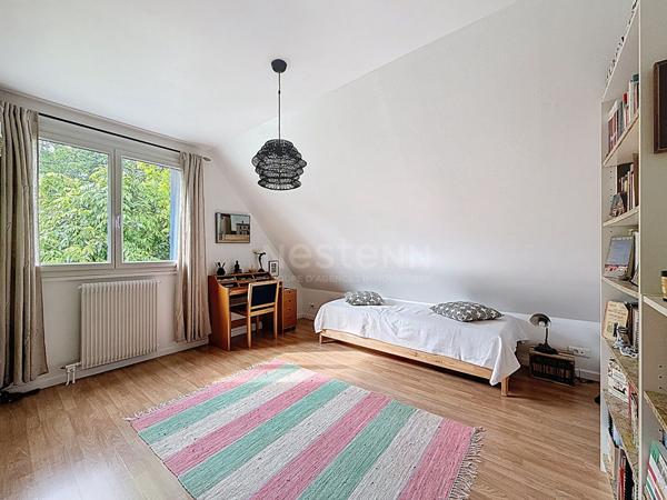 Maison Gouvieux 7 pièce(s) 152 m2 habitable, jardin plus de 1700m2