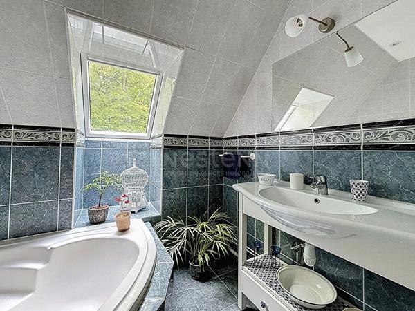 Maison Gouvieux 7 pièce(s) 152 m2 habitable, jardin plus de 1700m2