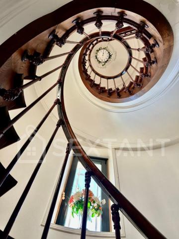 DEMEURE EN PIERRE DE TAILLE - 488 M² HABITABLES - 5 CHAMBRES - JARDIN 2610M² - AUX PORTES DE COGNAC