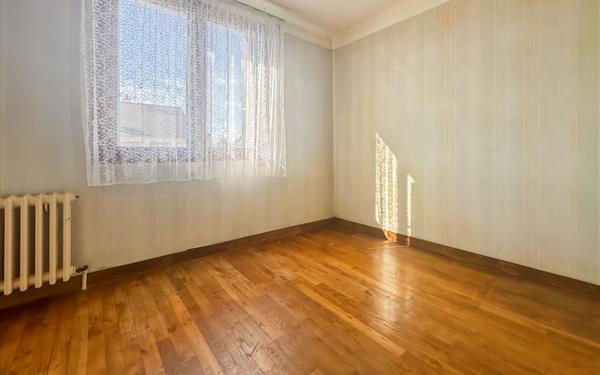 Maison à vendre    5 pièces • 99,49 m2 Martigné-Ferchaud