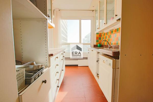 Appartement Paris 3 pièce(s) 66.4 m2