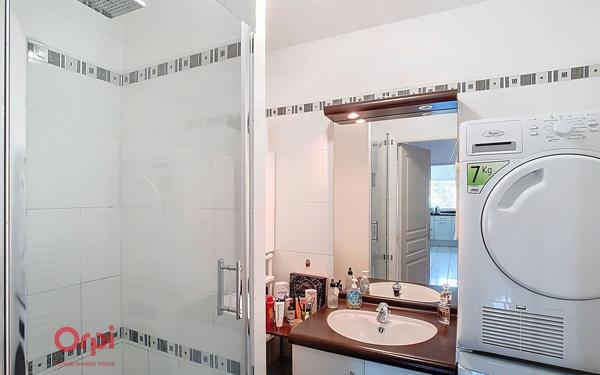 Appartement à vendre    4 pièces • 94 m2 Nantes