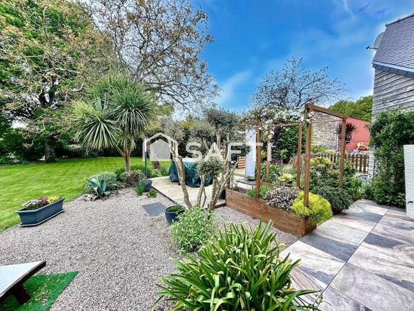 UN CADRE IDYLIQUE pour cette maison de 220m2