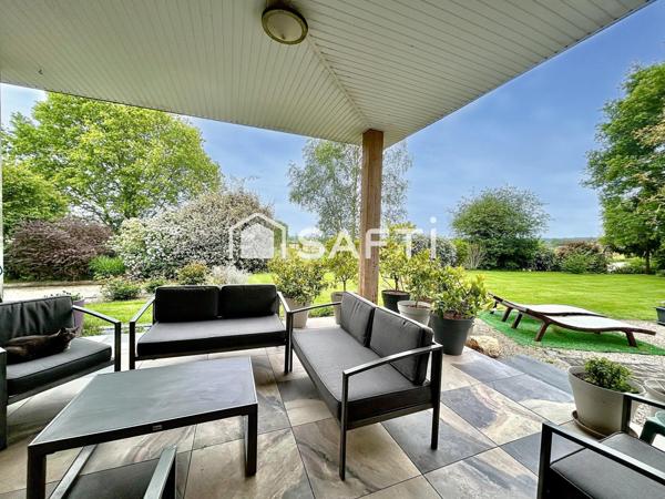 UN CADRE IDYLIQUE pour cette maison de 220m2