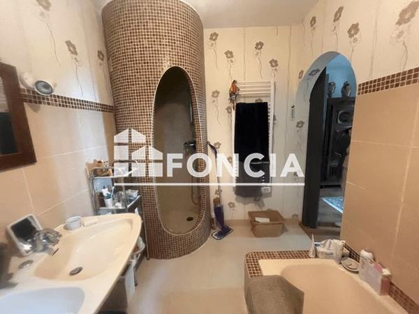 À vendre Maison 9 pièces 201.63 m² - Aigné 72650