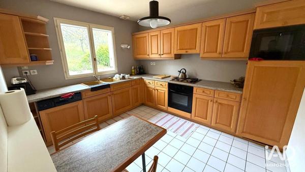 Maison à vendre 5 pièces 142 m² Pont-sur-Yonne