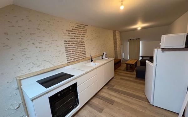 Appartement à louer    2 pièces •  Contres