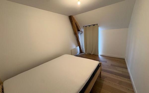 Appartement à louer    2 pièces •  Contres