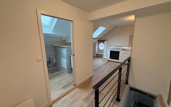 Appartement à louer    2 pièces •  Contres