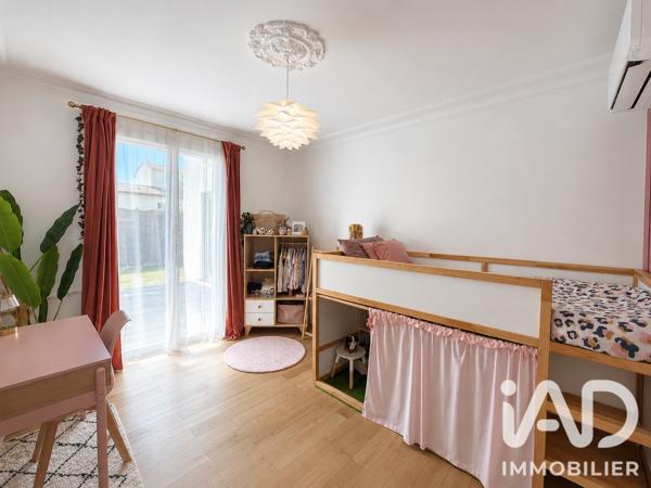 Maison à vendre 6 pièces 135 m² Salles-sur-Mer