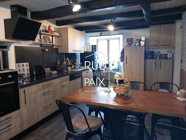 79600 AIRVAULT Maison Airvault 3 pièce(s) 89 m2