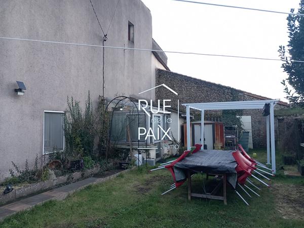 79600 AIRVAULT Maison Airvault 3 pièce(s) 89 m2