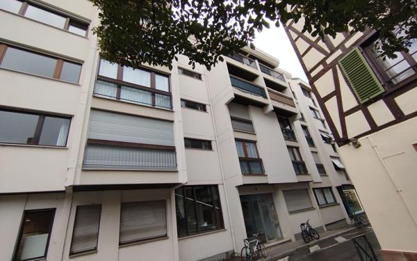 Appartement à vendre    2 pièces • 52,38 m2 Strasbourg