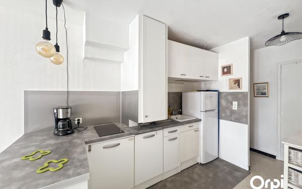 Appartement à vendre    2 pièces • 38,98 m2 Cavalaire-sur-Mer
