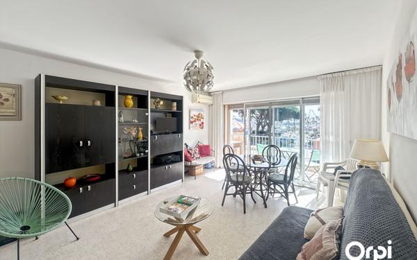 Appartement à vendre    2 pièces • 38,98 m2 Cavalaire-sur-Mer