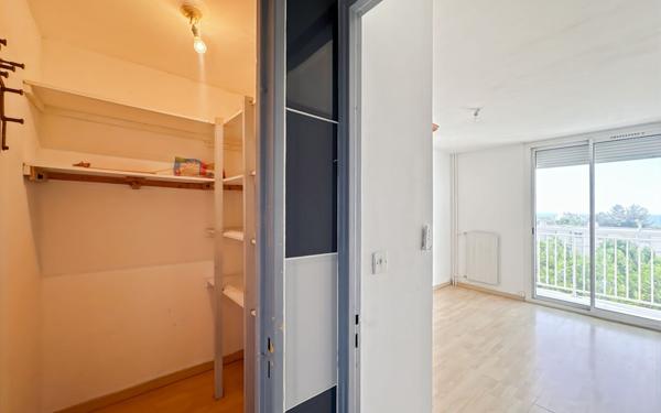 Appartement à vendre    4 pièces • 86,56 m2 Port-de-Bouc