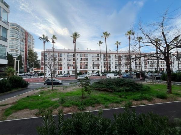 Magnifique appartement T3 de 57 m² en rez-de-chaussée d'une petite copropriété aux faibles charges