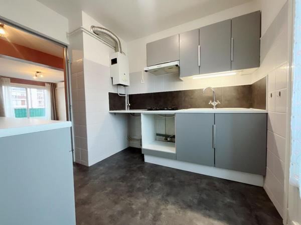 Magnifique appartement T3 de 57 m² en rez-de-chaussée d'une petite copropriété aux faibles charges