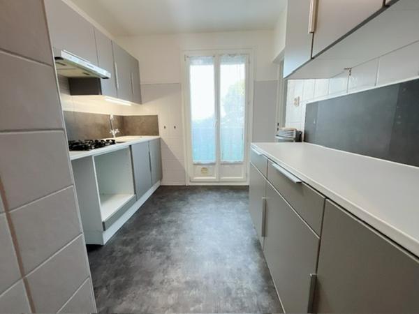Magnifique appartement T3 de 57 m² en rez-de-chaussée d'une petite copropriété aux faibles charges