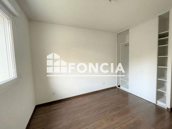 Location Appartement 3 pièces 77.1 m² - 9 RUE DODE Voiron 38500