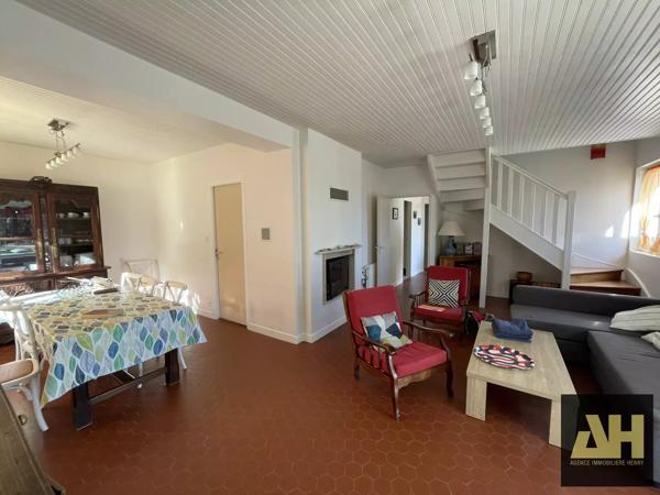 CROZON - MAISON NEO BRETONNE - TRES BEAUX VOLUMES - PARCELLE DE 2300 M2