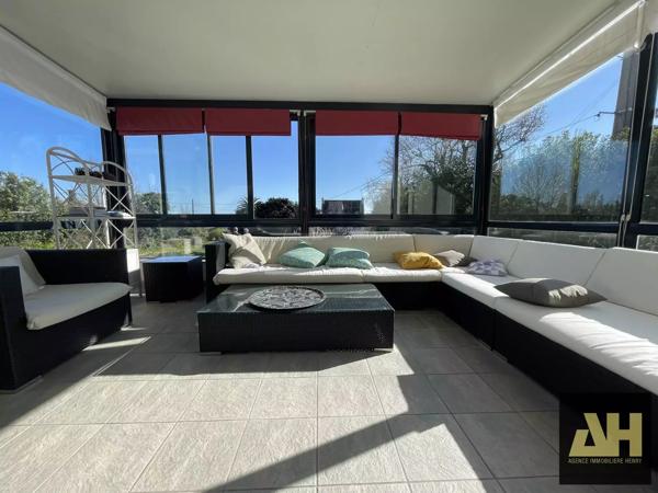CROZON - MAISON NEO BRETONNE - TRES BEAUX VOLUMES - PARCELLE DE 2300 M2