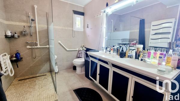 Maison à vendre 5 pièces 184 m² Brignoles
