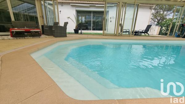 Maison à vendre 5 pièces 184 m² Brignoles