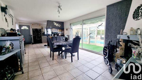 Maison à vendre 5 pièces 184 m² Brignoles
