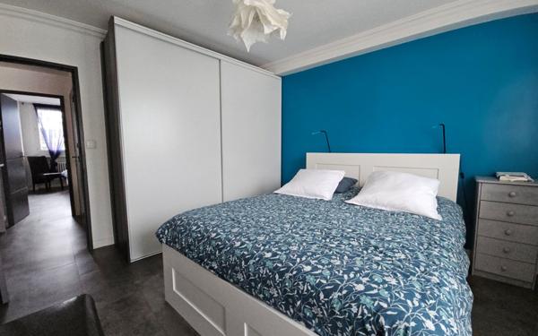 Appartement à vendre    3 pièces • 74,78 m2 Saint-Étienne