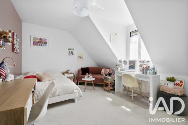Maison à vendre 6 pièces 158 m² Croissy-sur-Seine