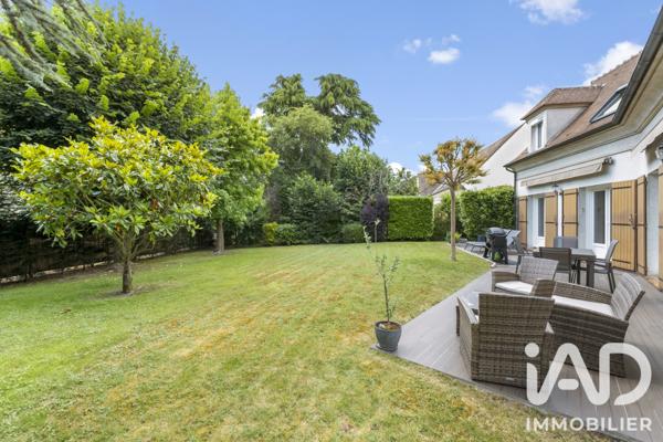Maison à vendre 6 pièces 158 m² Croissy-sur-Seine