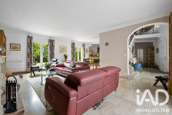 Maison à vendre 6 pièces 158 m² Croissy-sur-Seine