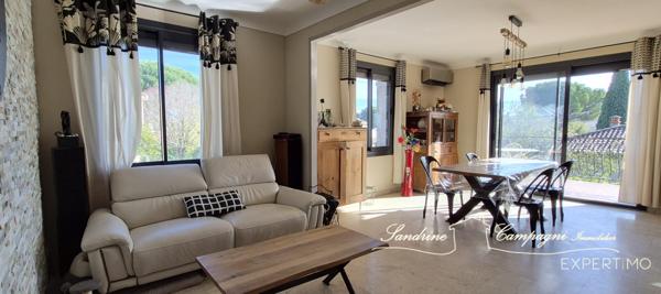 Carpentras (84200) Maison non mitoyenne composée d'un T4 + T2 + grand garage, jardin clos piscinable