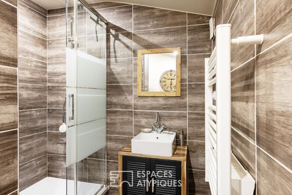 Ancien bistrot métamorphosé en maison