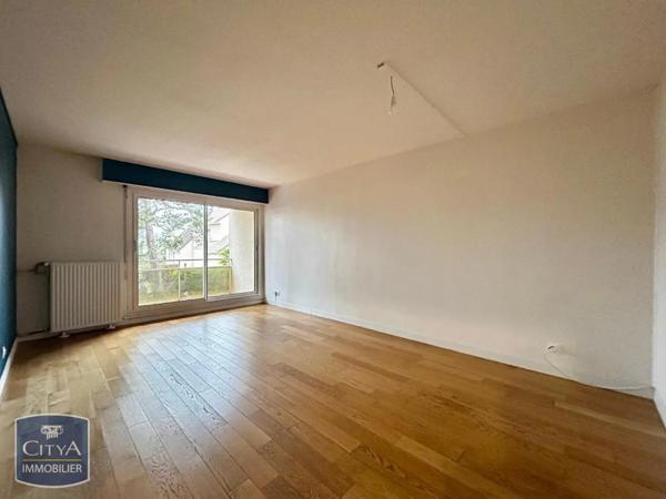 Appartement à louer 5 pièces 80m²