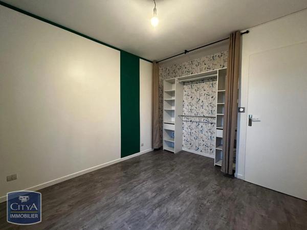 Appartement à louer 5 pièces 80m²