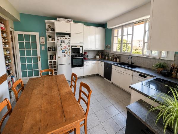 Toulouse Soupetard – Appartement familial T6 de 173 m² avec terrasse, piscine, jardin et garage