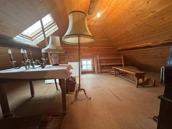 Aix'plore Immboilier vous propose cette maison de 177 m².