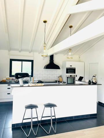 Maison bois design avec piscine, aucun travaux, à 5 min de Monflanquin (47150) – coup de cœur assuré.