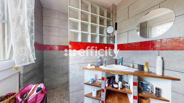 Maison 6 pièces - 110 m² Exclusivité efficity